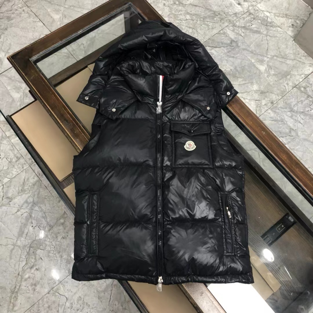 詳細な写真と価格については私に連絡してください。