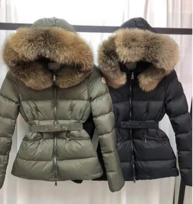 詳細な写真と価格については私に連絡してください。