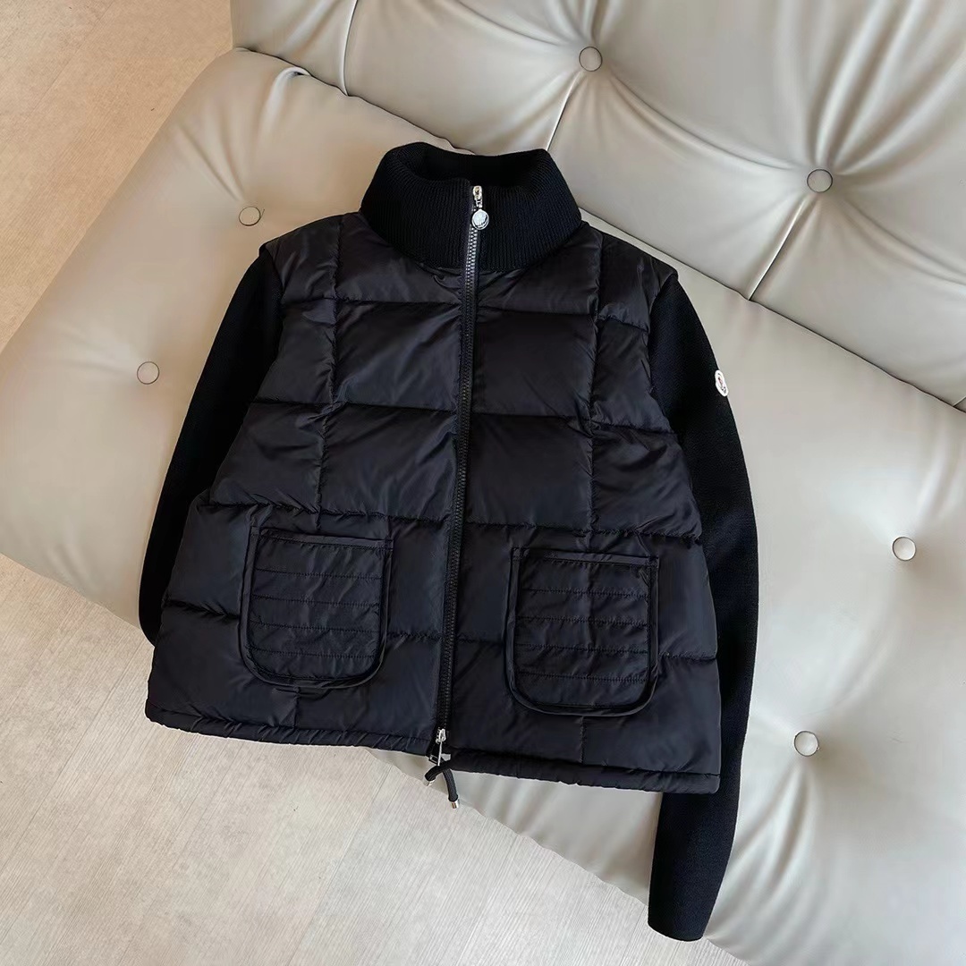 詳細な写真と価格については私に連絡してください。