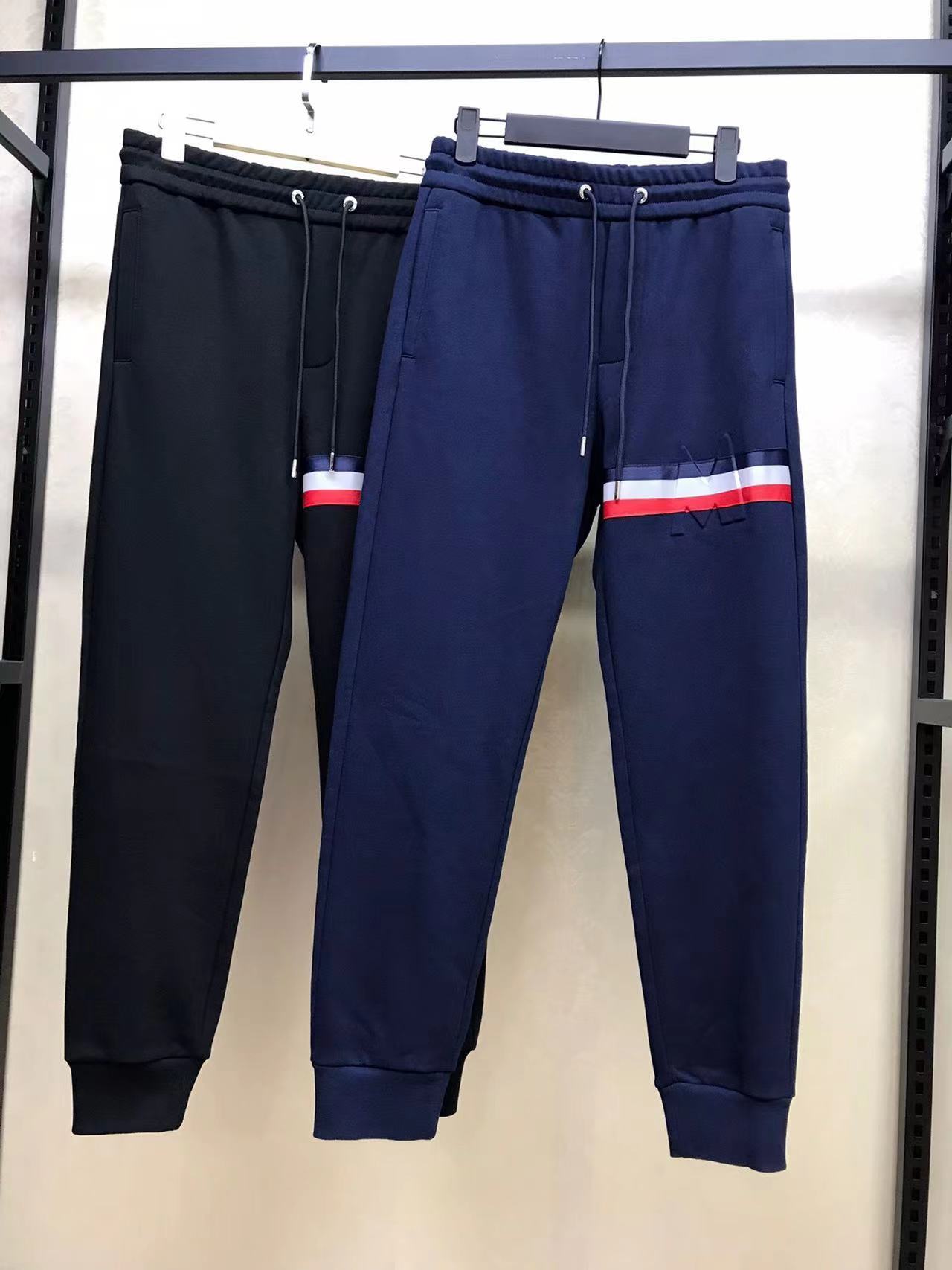 詳細な写真と価格については私に連絡してください