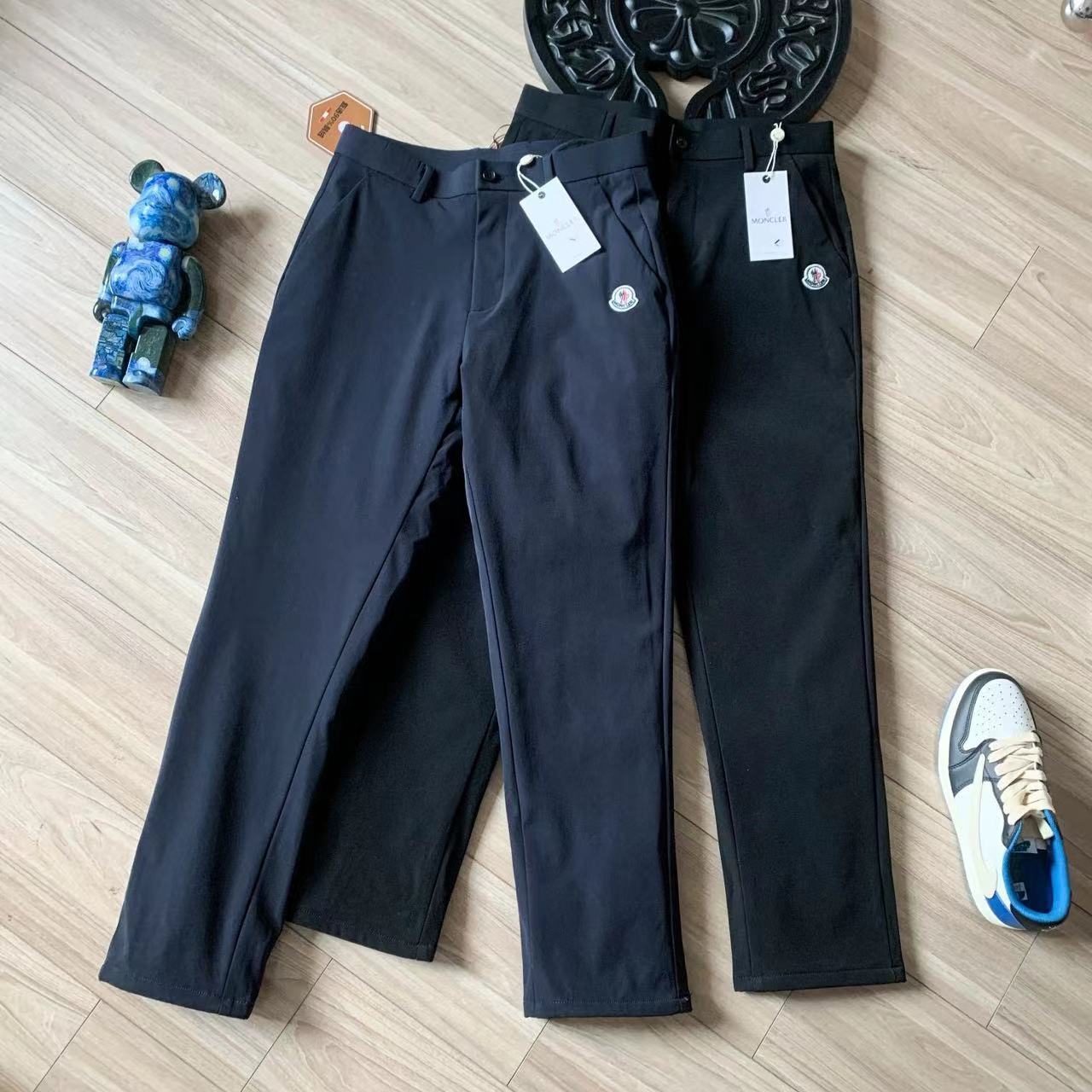 詳細な写真と価格については私に連絡してください