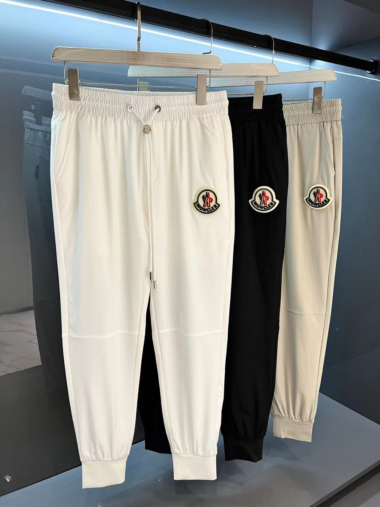 詳細な写真と価格については私に連絡してください