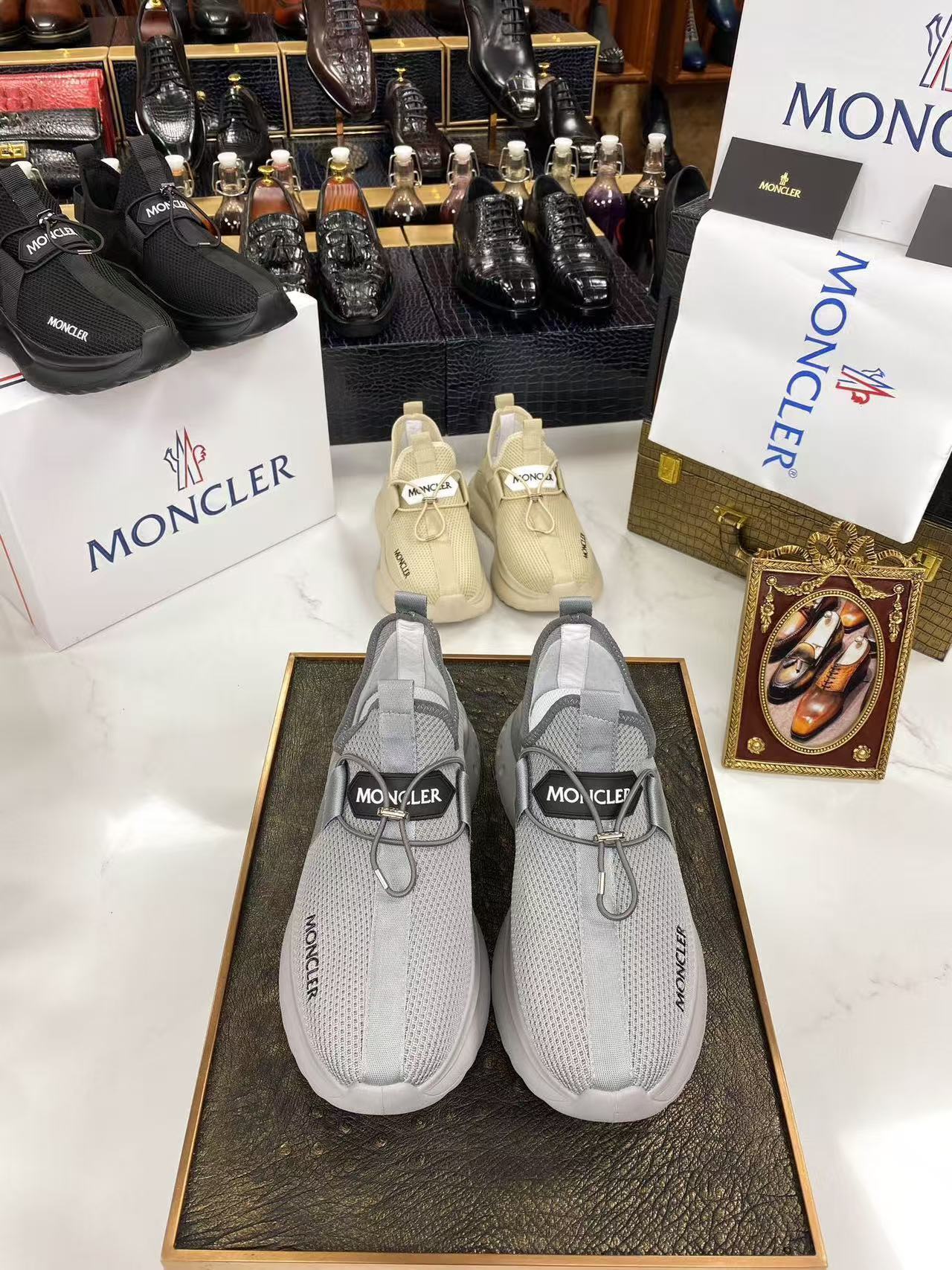 製品の詳細画像と価格はご連絡ください