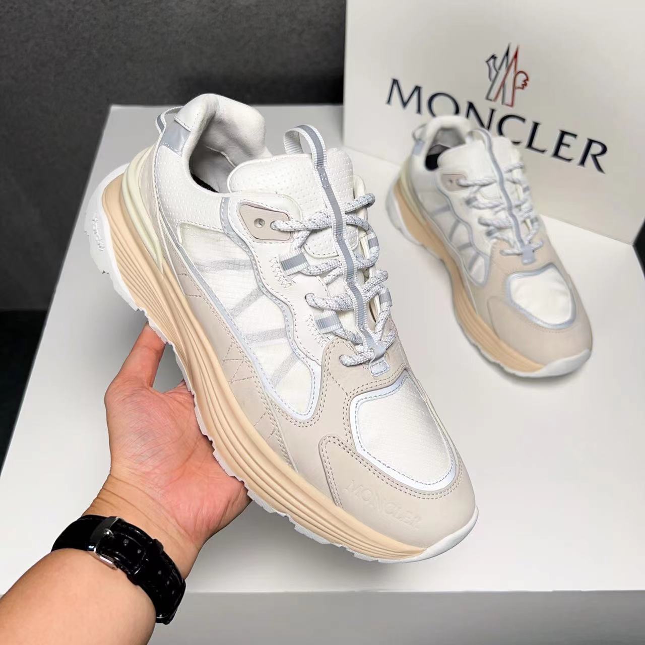 製品の詳細画像と価格はご連絡ください