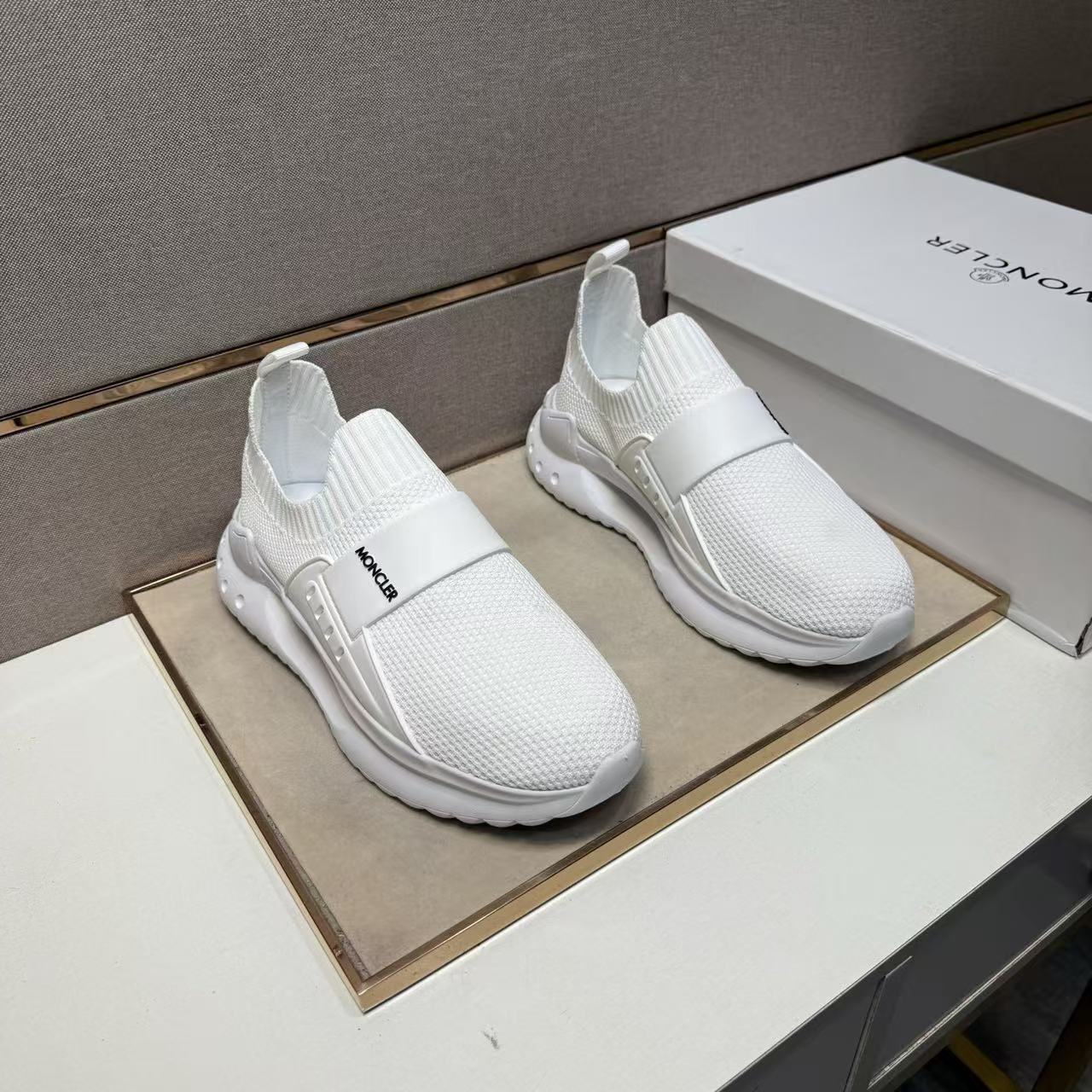 製品の詳細画像と価格はご連絡ください