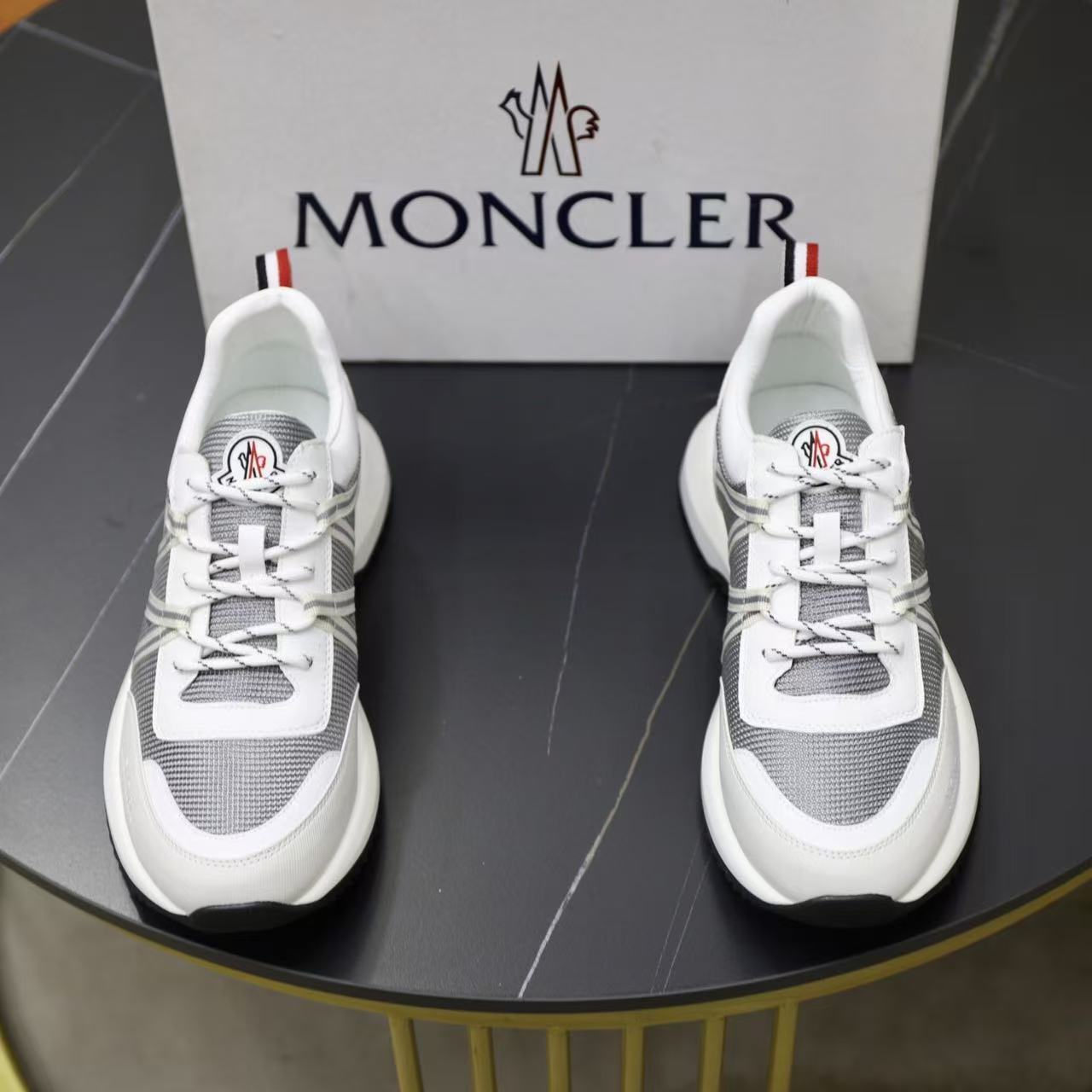 製品の詳細画像と価格はご連絡ください