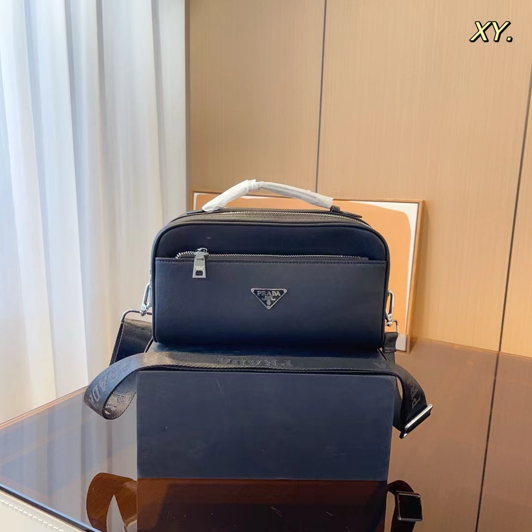 詳細な写真と価格については私に連絡してください。