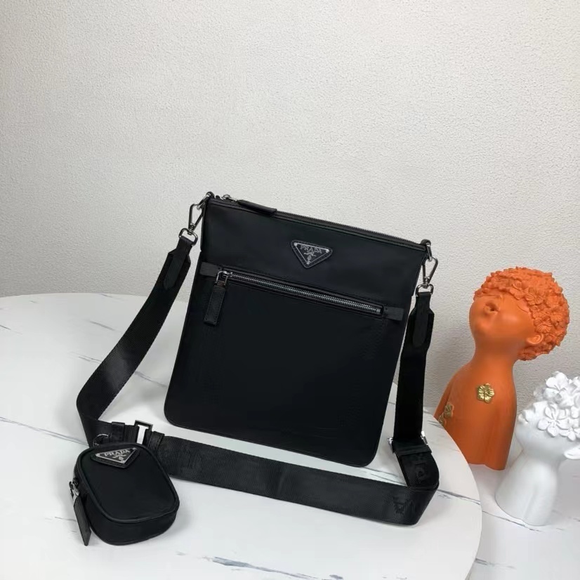 詳細な写真と価格については私に連絡してください。