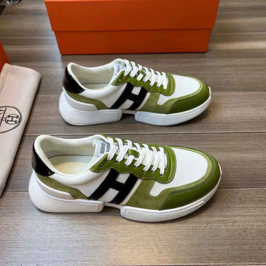 詳細な写真と価格については私に連絡してください。