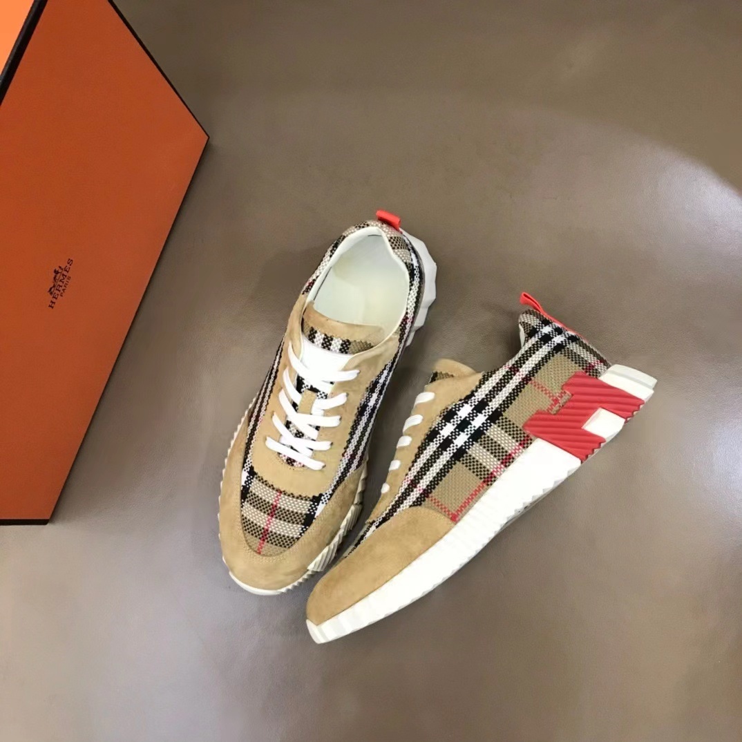 詳細な写真と価格については私に連絡してください。