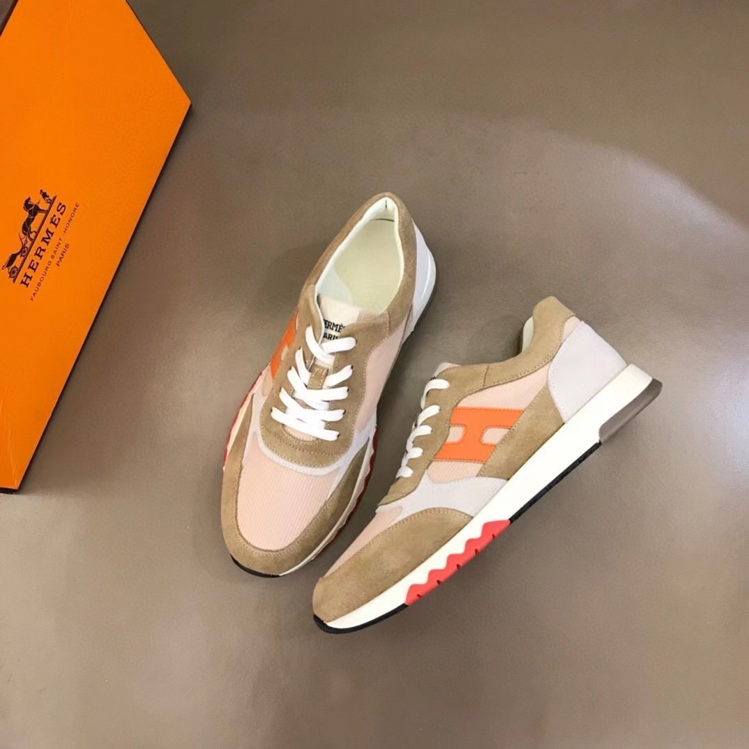 詳細な写真と価格については私に連絡してください。