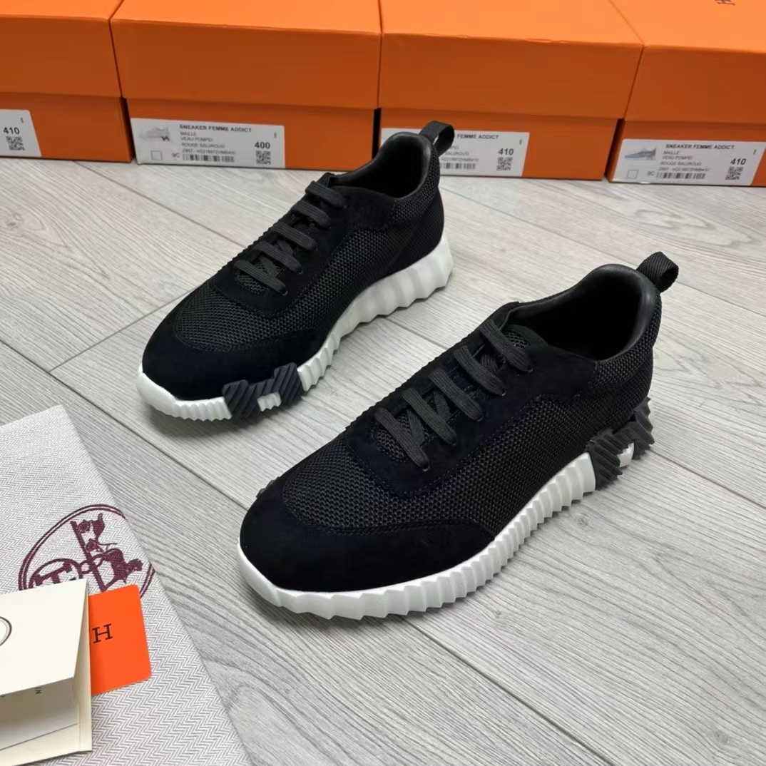 詳細な写真と価格については私に連絡してください。