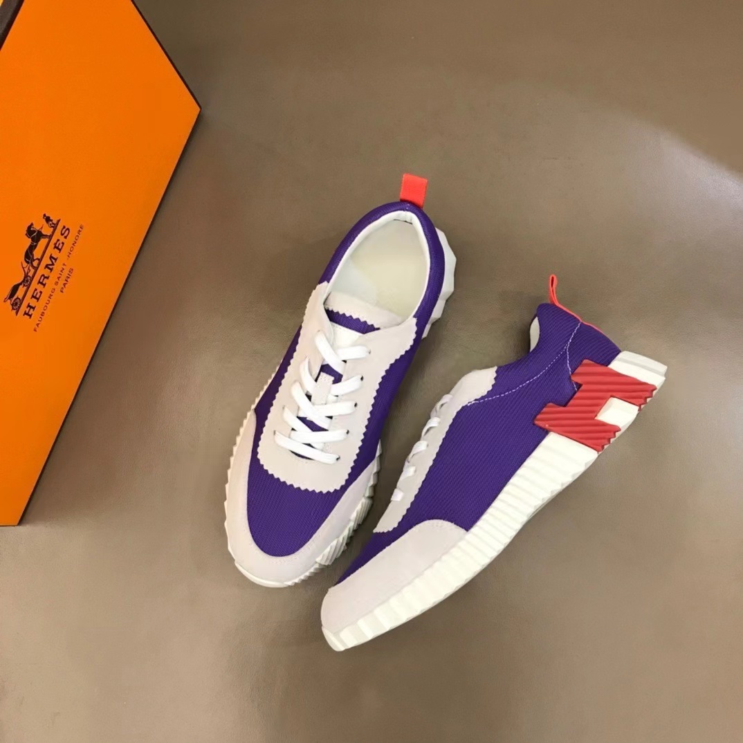 詳細な写真と価格については私に連絡してください。