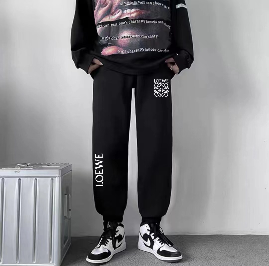 詳細な写真と価格については私に連絡してください。