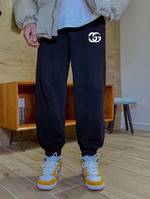 詳細な写真と価格については私に連絡してください。