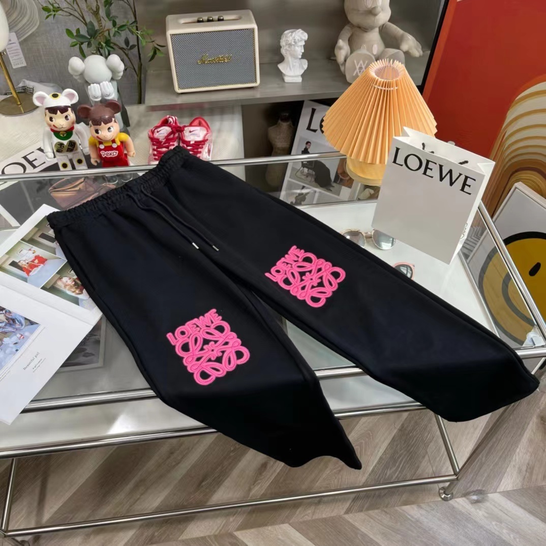 詳細な写真と価格については私に連絡してください。