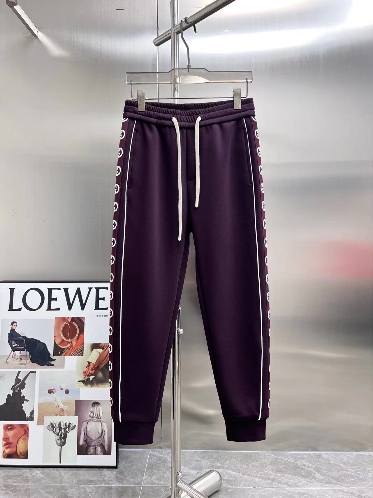 詳細な写真と価格については私に連絡してください。