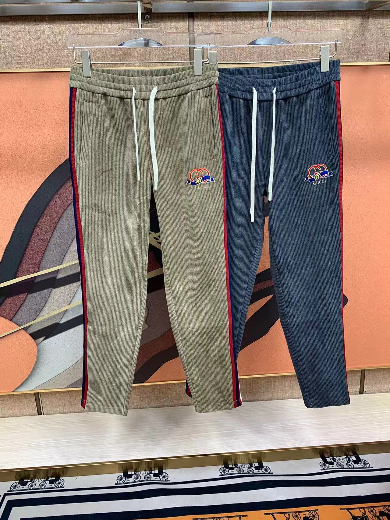 詳細な写真と価格については私に連絡してください。