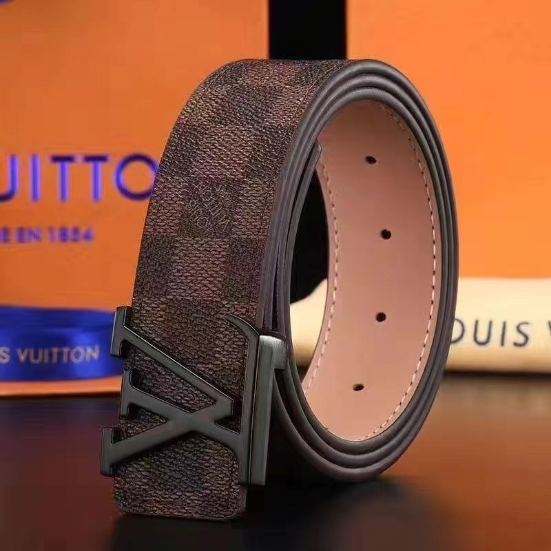 詳細な写真と価格については私に連絡してください。