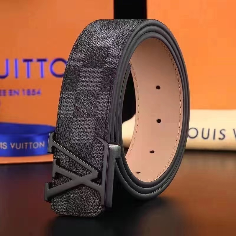 詳細な写真と価格については私に連絡してください。