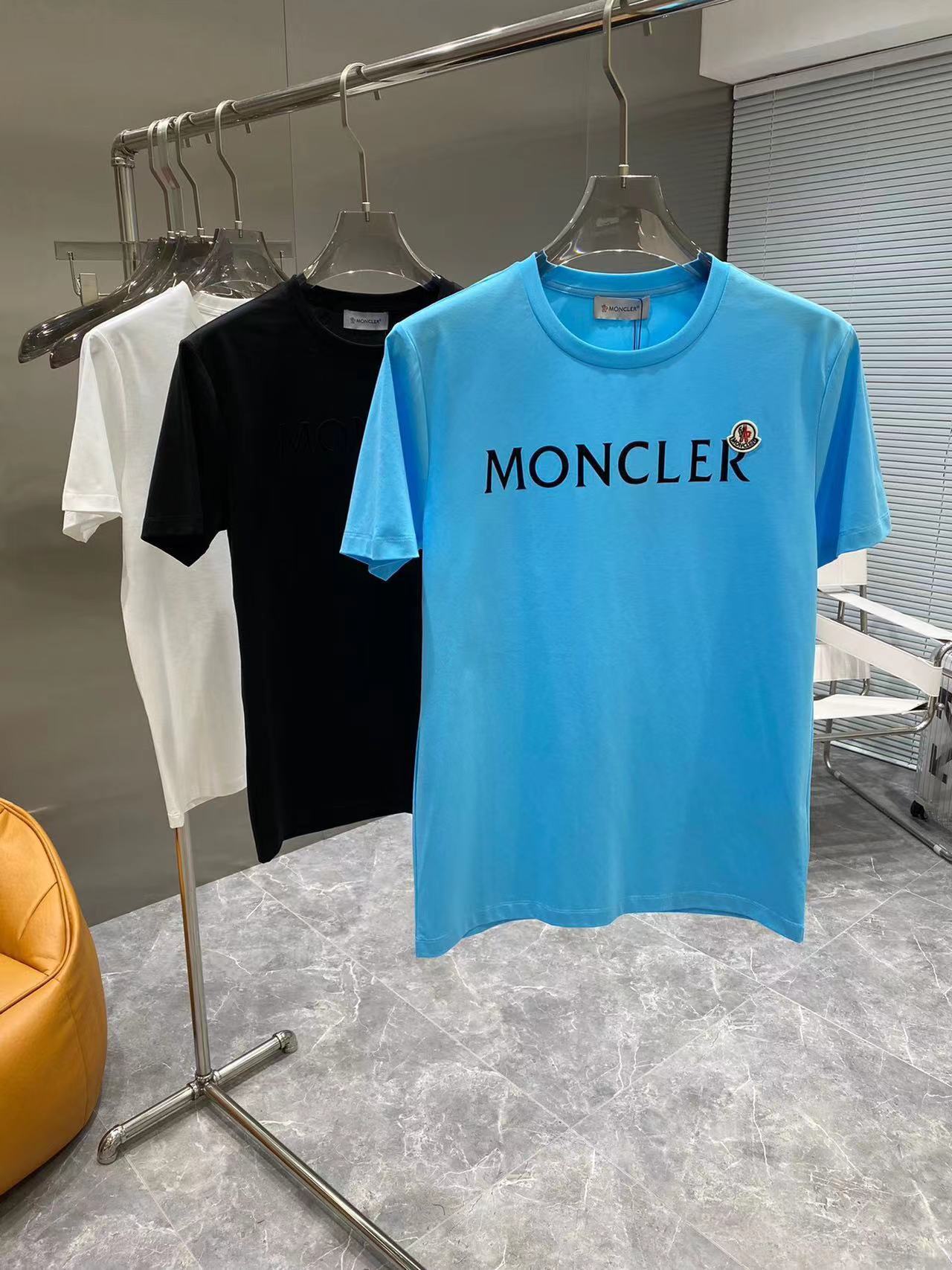 詳細な写真と価格については私に連絡してください。