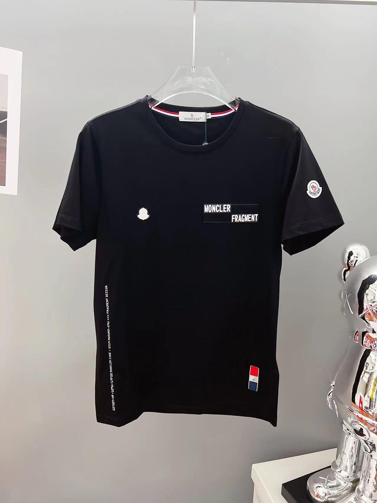 詳細な写真と価格については私に連絡してください。