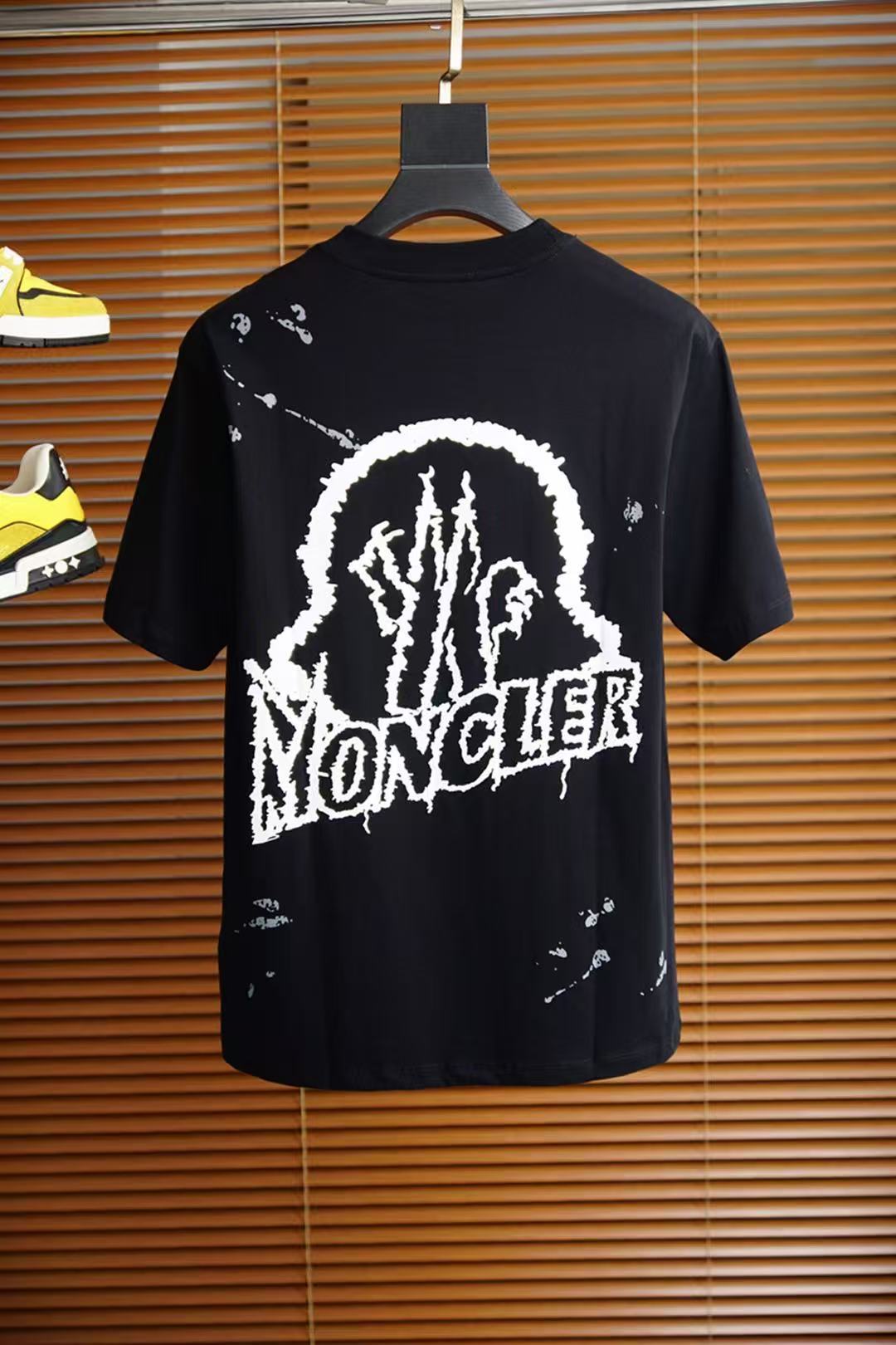 詳細な写真と価格については私に連絡してください。