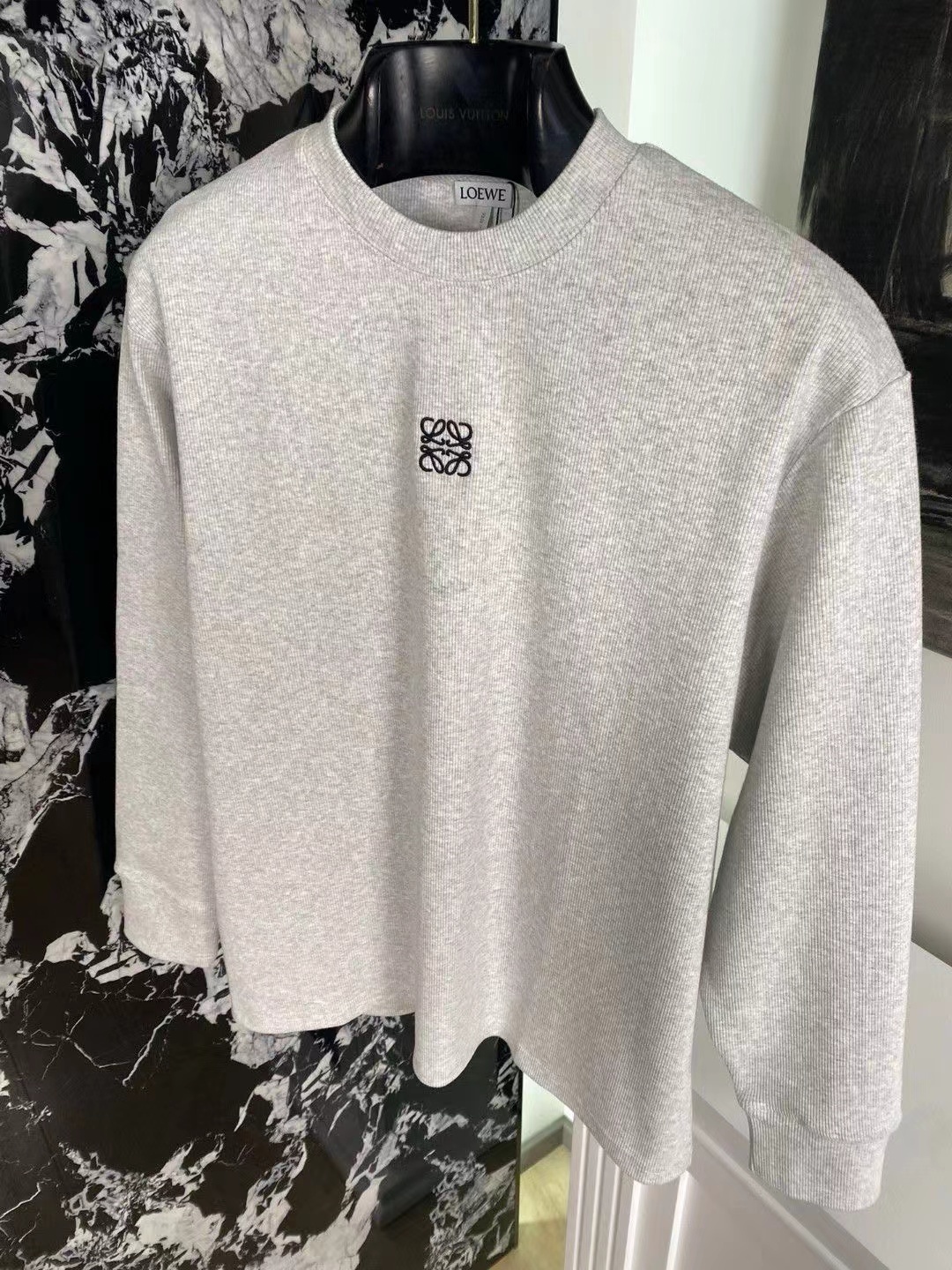 詳細な写真と価格については私に連絡してください。