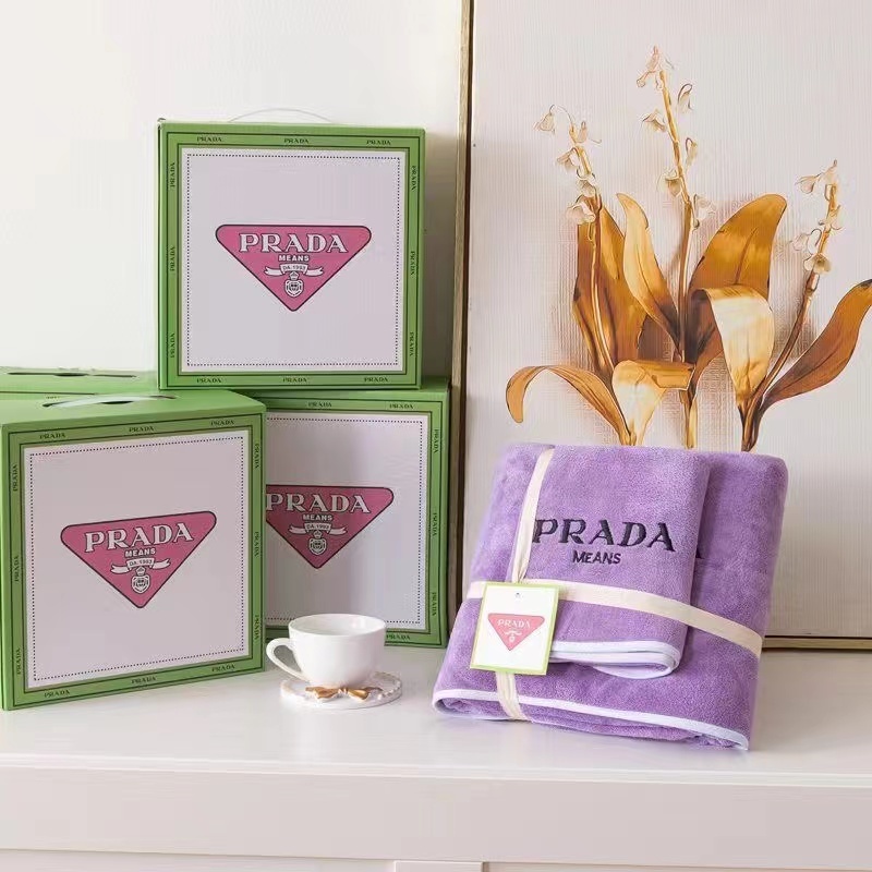 詳細な写真と価格については私に連絡してください。