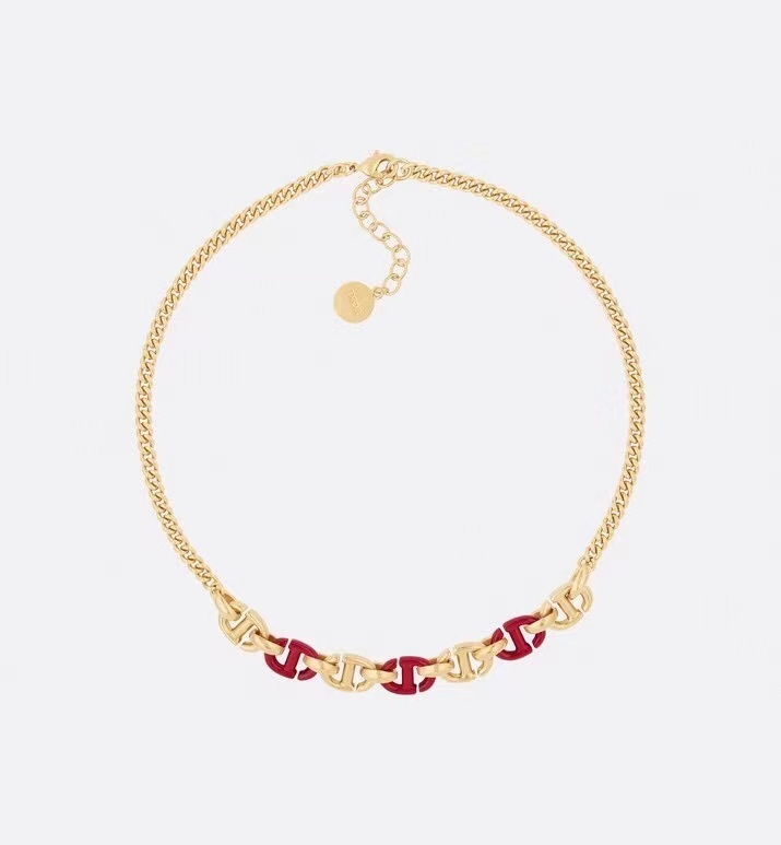 詳細な写真と価格については私に連絡してください。