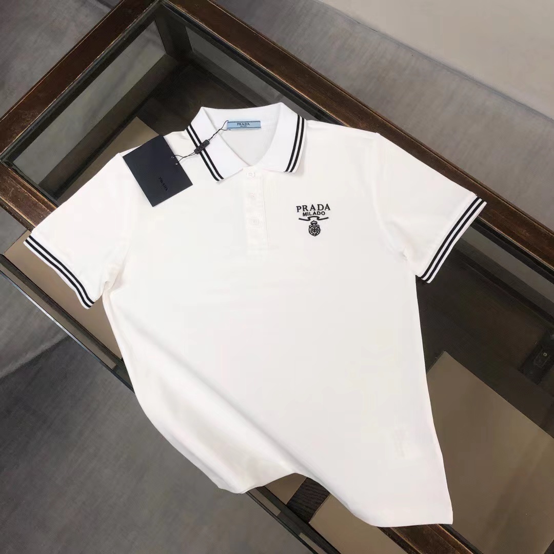 詳細な写真と価格については私に連絡してください。