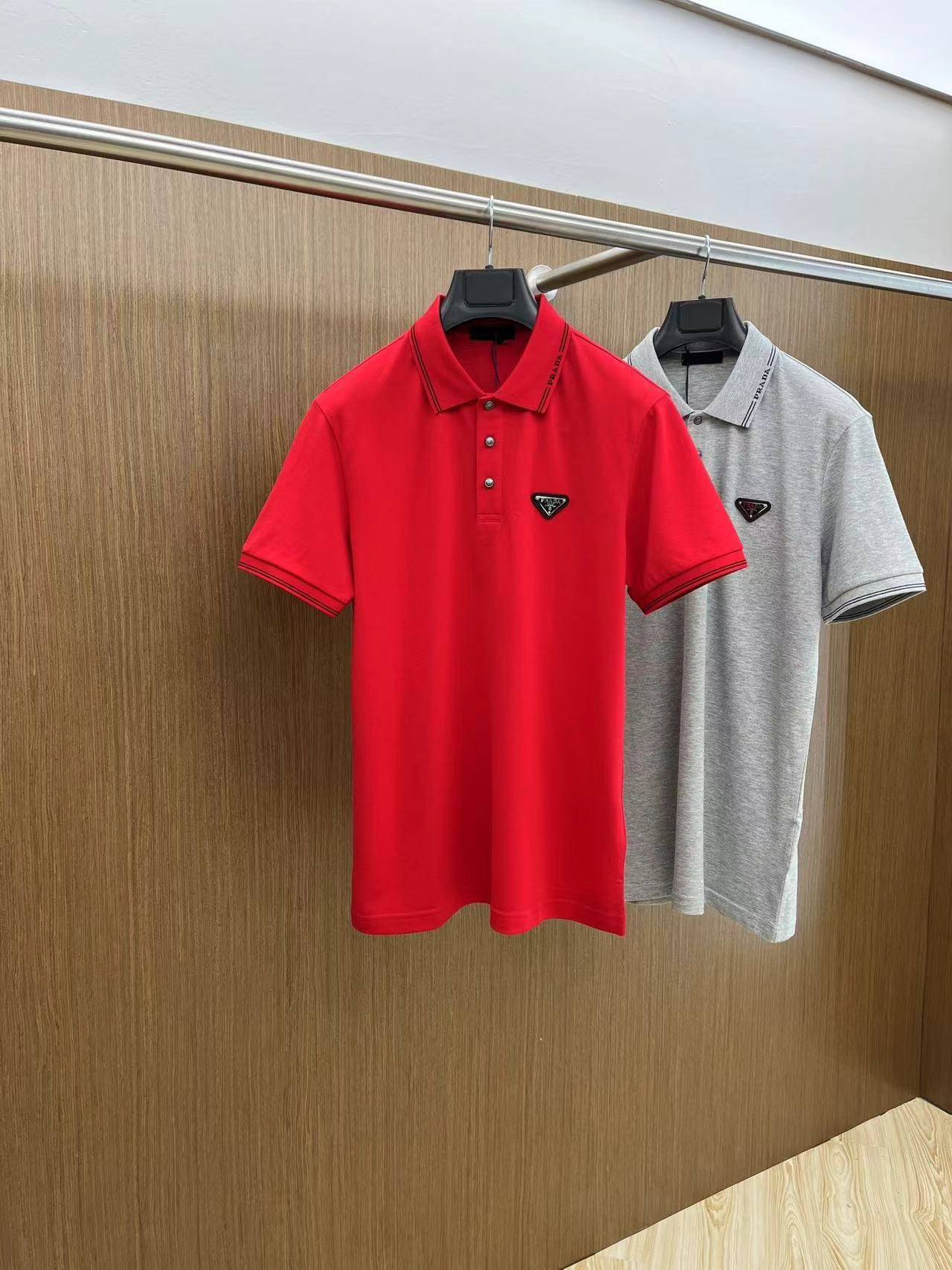 詳細な写真と価格については私に連絡してください。