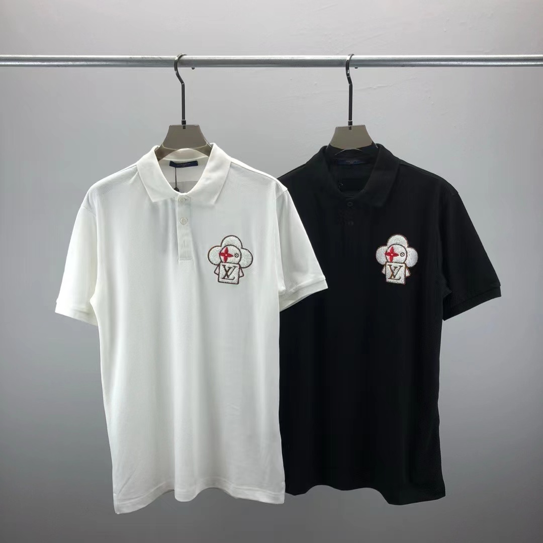 詳細な写真と価格については私に連絡してください。