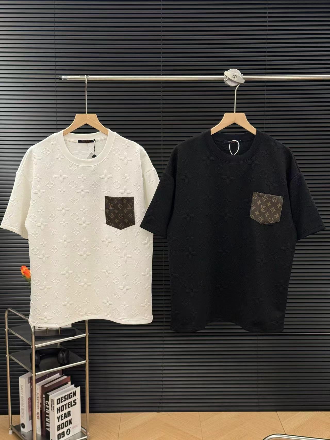 詳細な写真と価格については私に連絡してください。