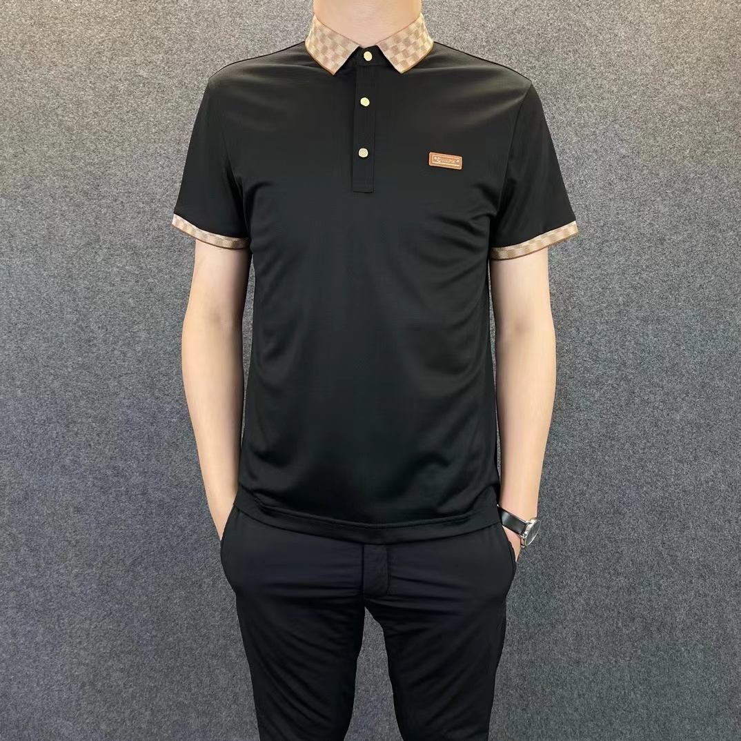 詳細な写真と価格については私に連絡してください。