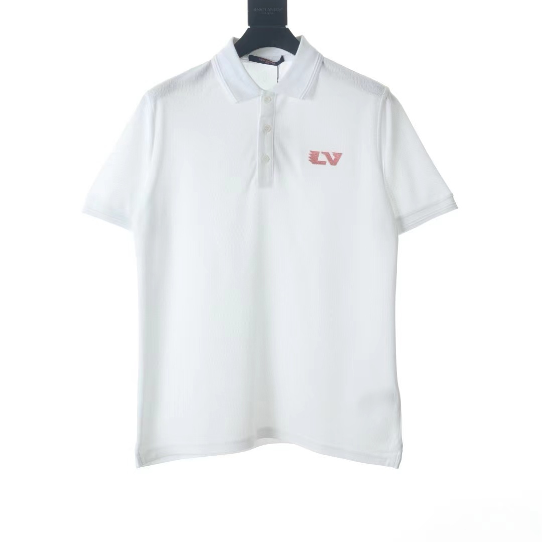 詳細な写真と価格については私に連絡してください。