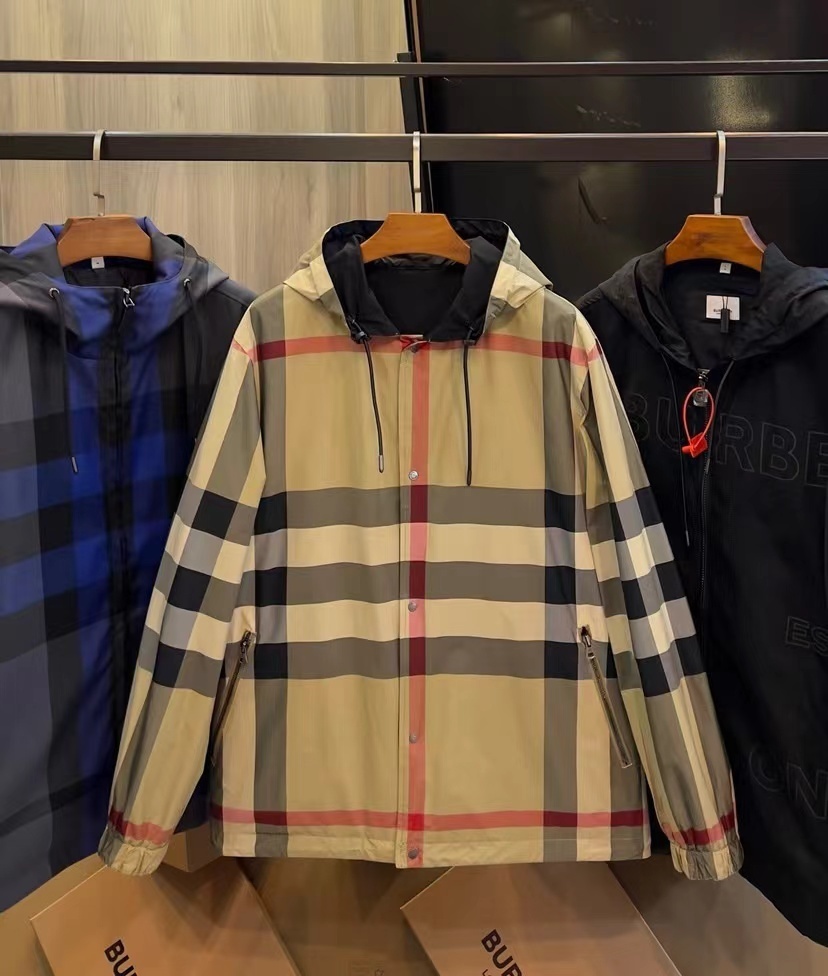 詳細な写真と価格については私に連絡してください