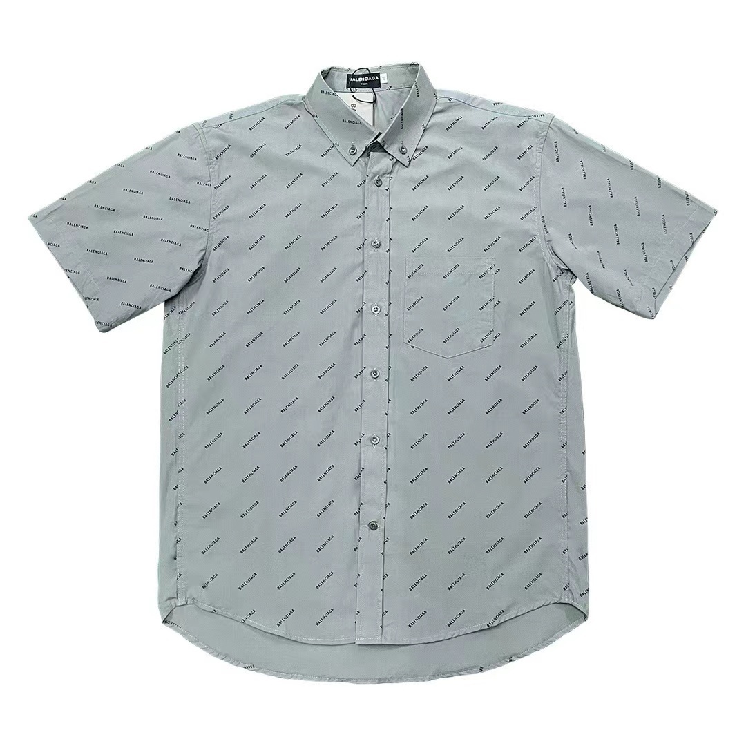 詳細な写真と価格については私に連絡してください。