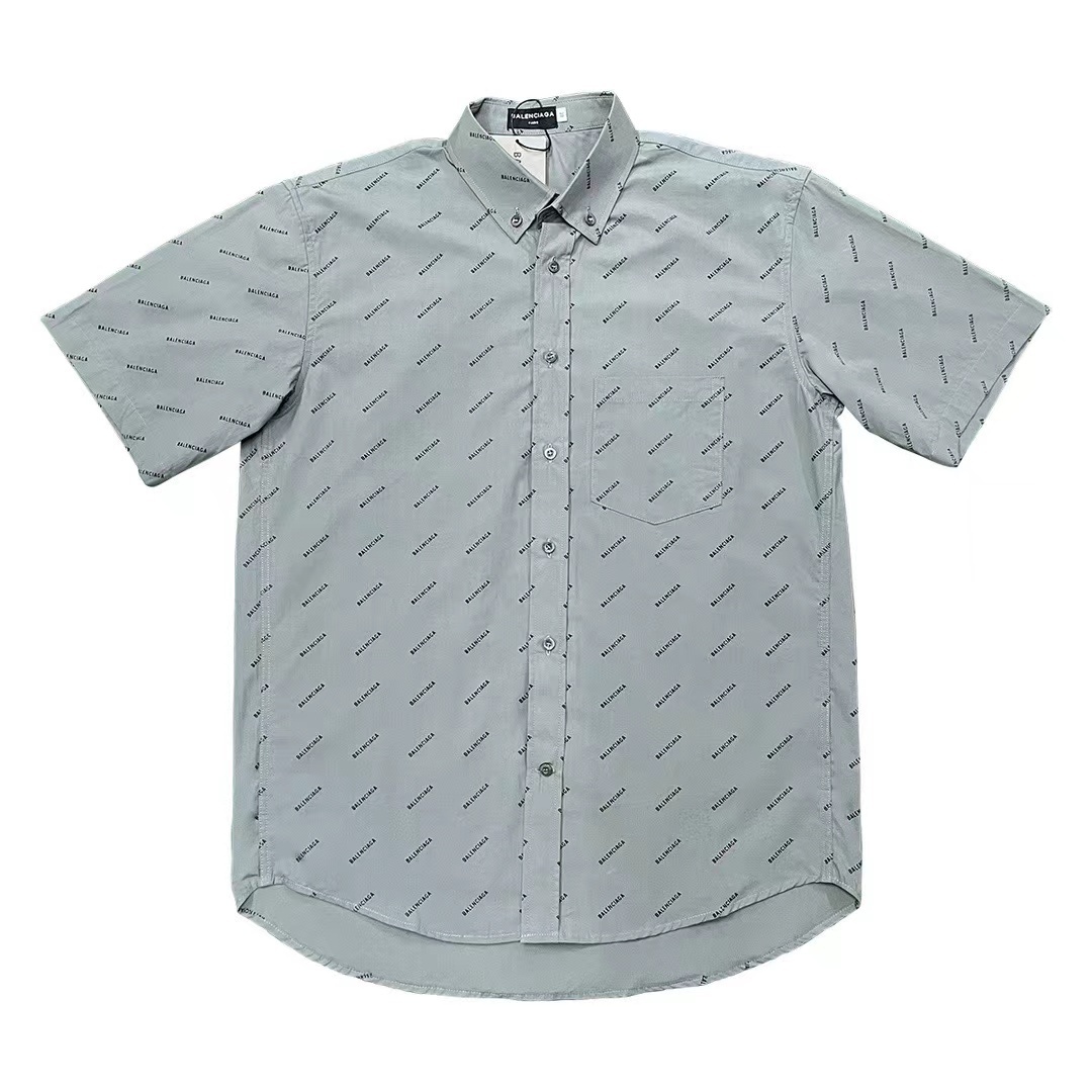 詳細な写真と価格については私に連絡してください。