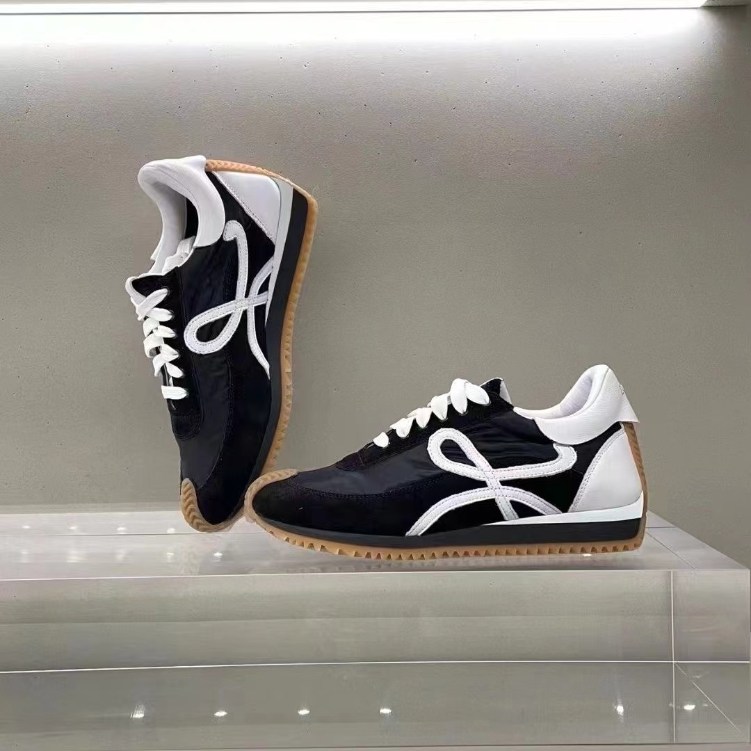 詳細な写真と価格については私に連絡してください