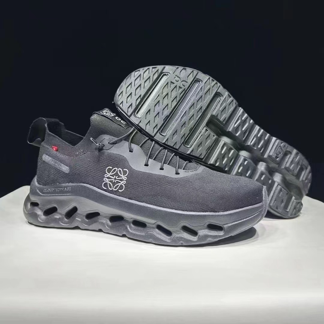 詳細な写真と価格については私に連絡してください