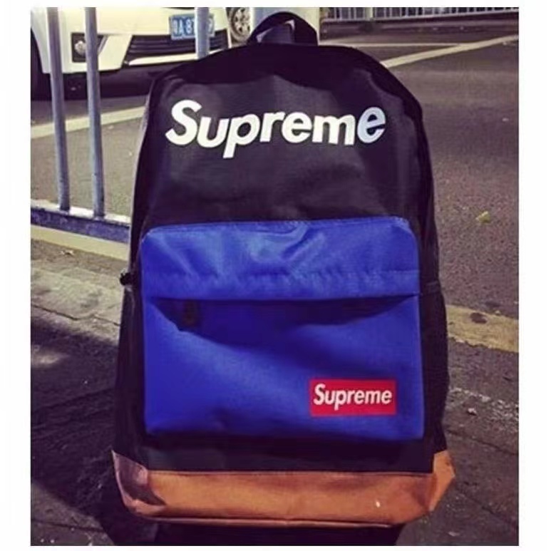 詳細な写真と価格については私に連絡してください。