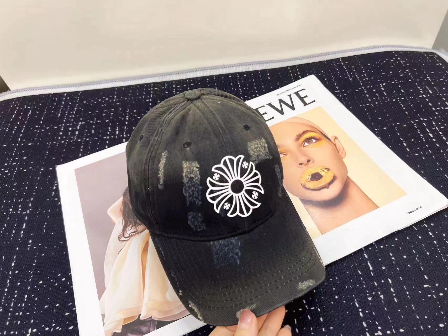 詳細な写真と価格については私に連絡してください。