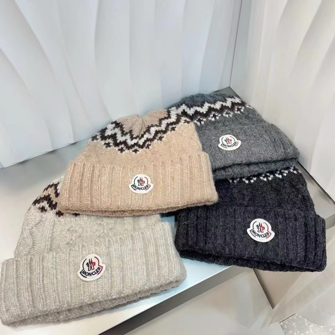 詳細な写真と価格については私に連絡してください。