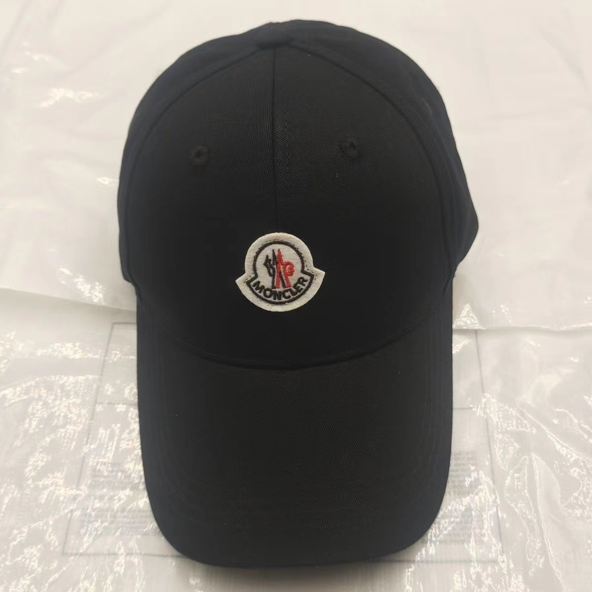 詳細な写真と価格については私に連絡してください。