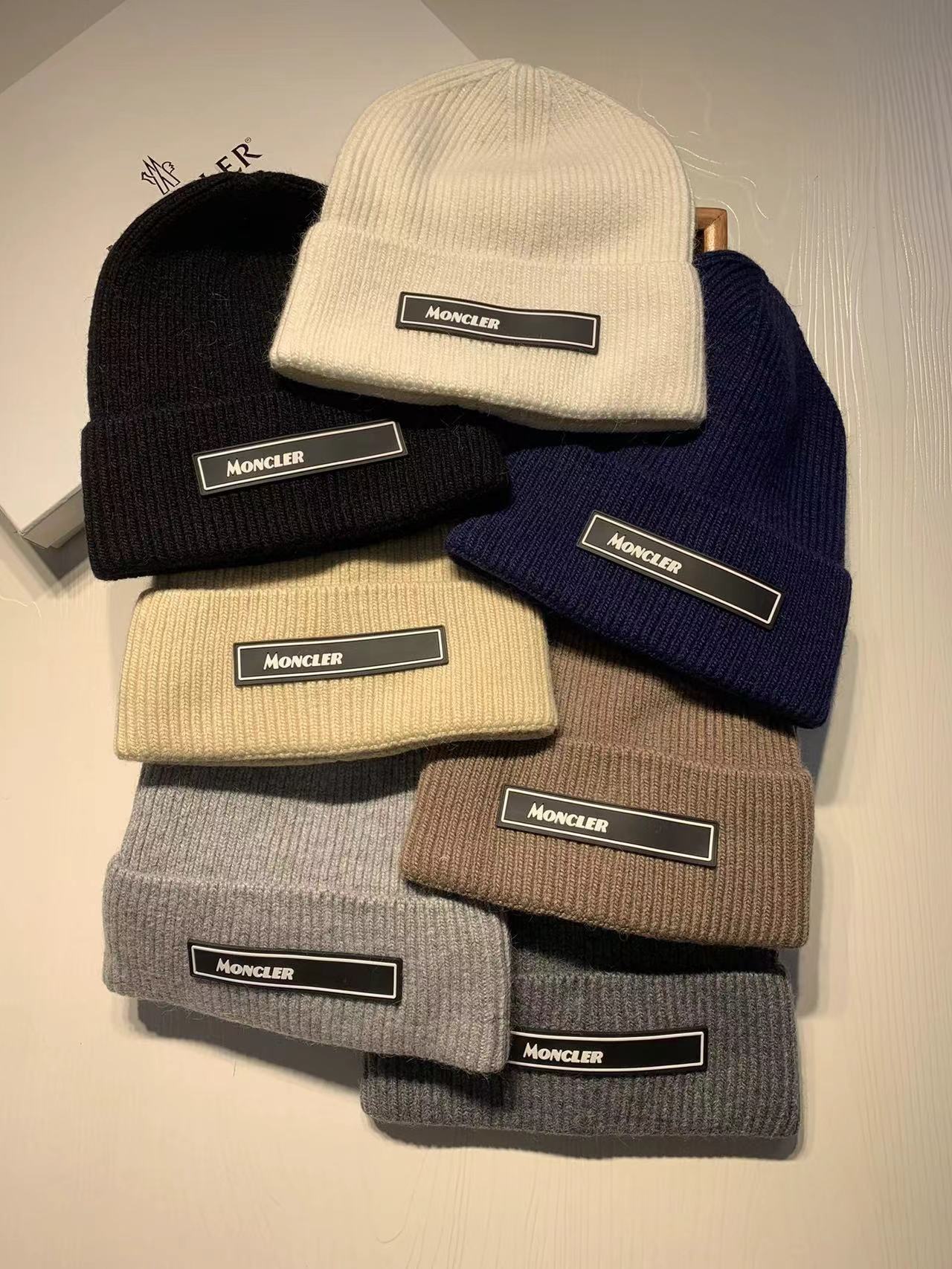 詳細な写真と価格については私に連絡してください。