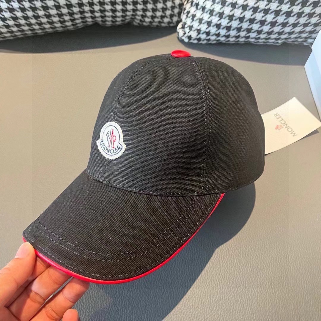 詳細な写真と価格については私に連絡してください。