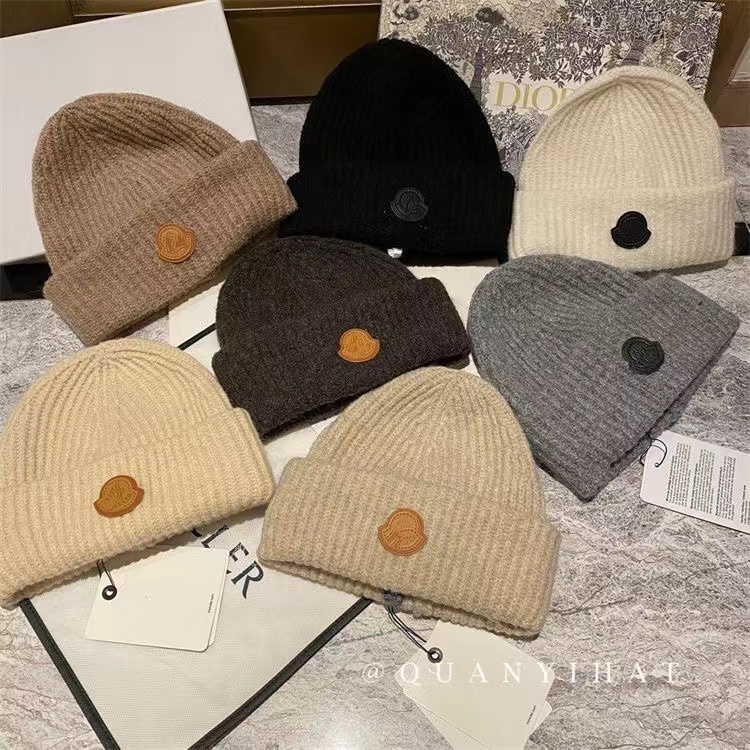 詳細な写真と価格については私に連絡してください。