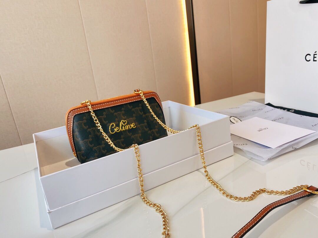 詳細な写真と価格については私に連絡してください