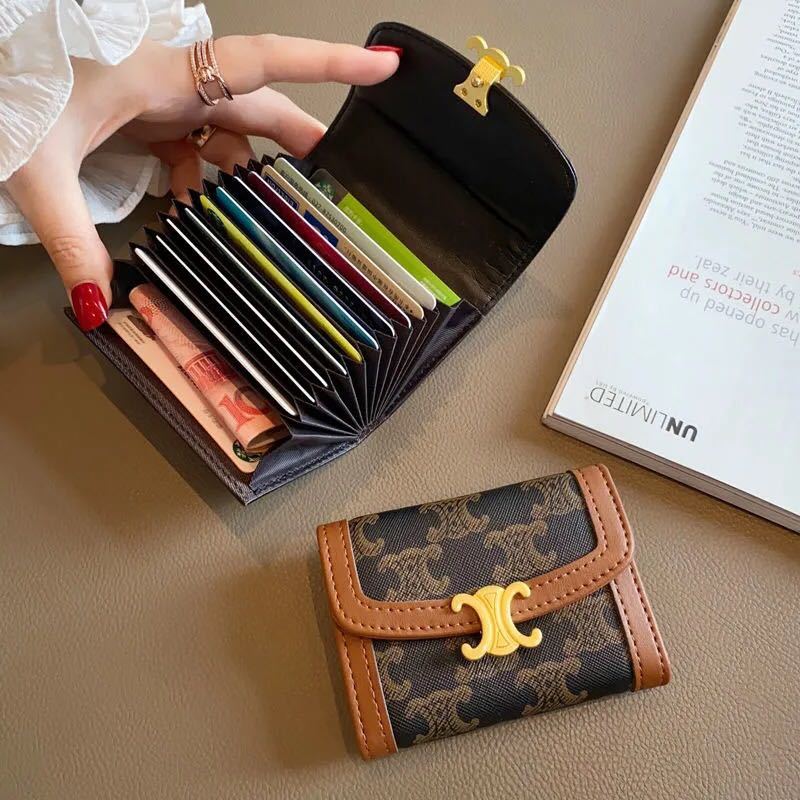 詳細な写真と価格については私に連絡してください